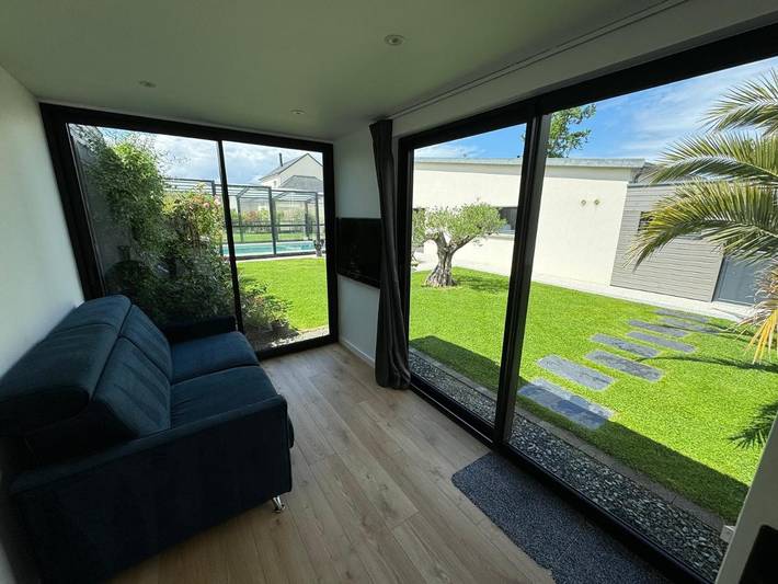 Gîte pour 2 personnes, avec piscine ainsi que jardin et vue à Saint-Père-Marc-en-Poulet - 4