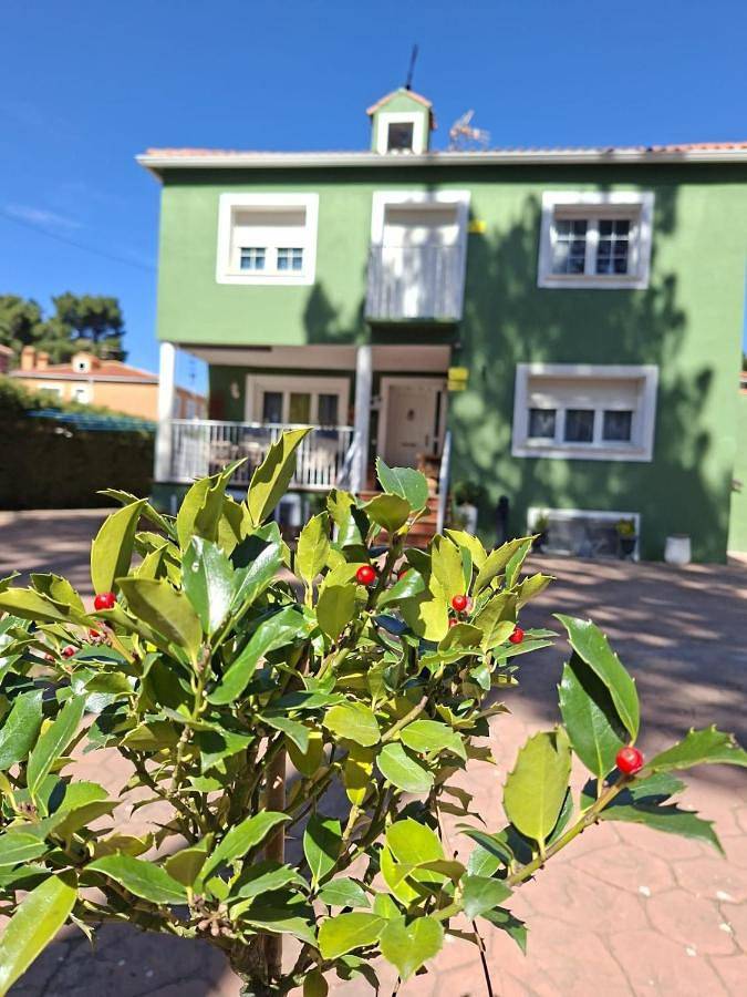 Chalet para 10 personas, con Balcón y Jacuzzi además de Terraza y Jardín en Provincia de Cuenca - 4