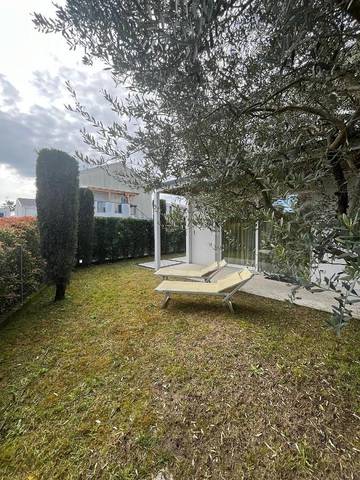 Villa für 4 Personen, mit Balkon und Garten in Jesolo