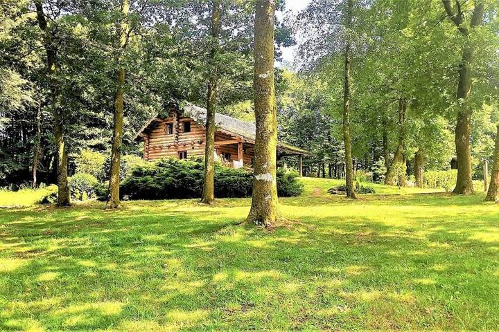 Chalet pour 8 personnes, avec Terrasse et Jardin