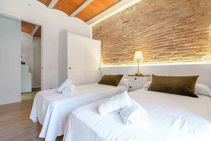 Apartamento entero, Apartamento con vistas a la Muralla a 30min Port Aventura in Mont Blanc (Tarragona), Provincia de Tarragona