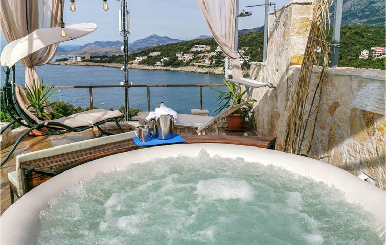 Ferienwohnung für 4 Personen, mit Terrasse, kinderfreundlich in Europa - 3