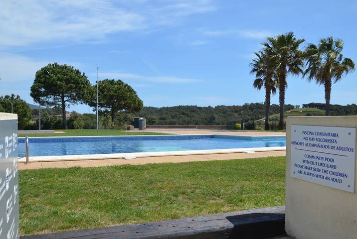 Casa rural para 6 personas, con terraza además de piscina y jardín en Tossa de Mar - 2