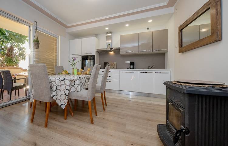 Ganze Wohnung, Apartment mit einem Schlafzimmer Vladimir A1 in Palit, Rab