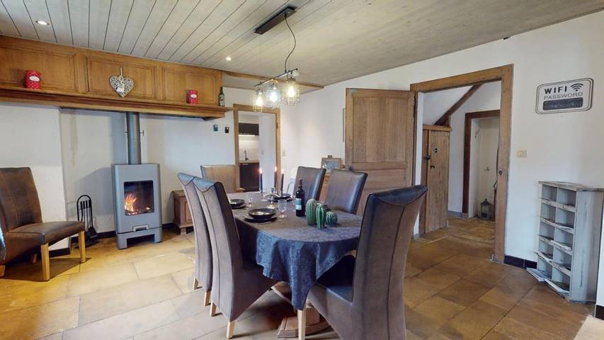 Location de vacances pour 7 personnes, avec vue et jardin dans Sainte-Cécile (Florenville) - 2