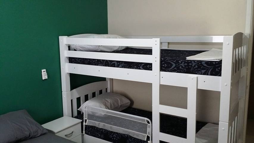 Gîte pour 14 personnes, avec jardin ainsi que balcon et piscine à Ubatuba - 2