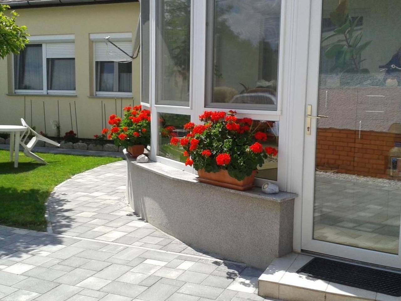 Entire apartment, In Bük im Parterre mit Garten in Bük, Vas megye