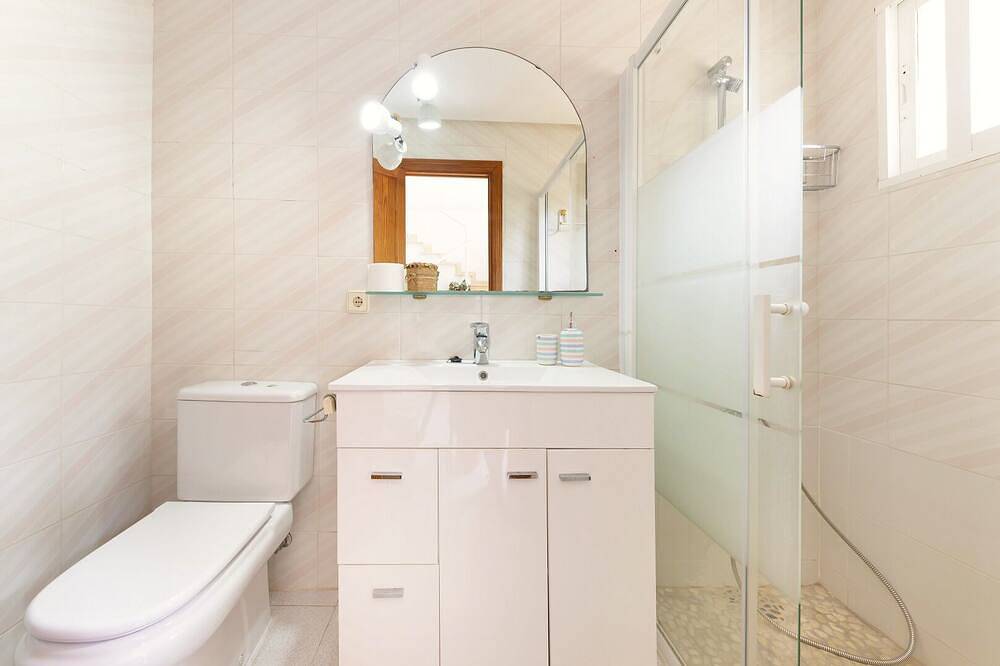 Entire apartment, Beonholidays Villa Berry in Santa Ponça, Calvià