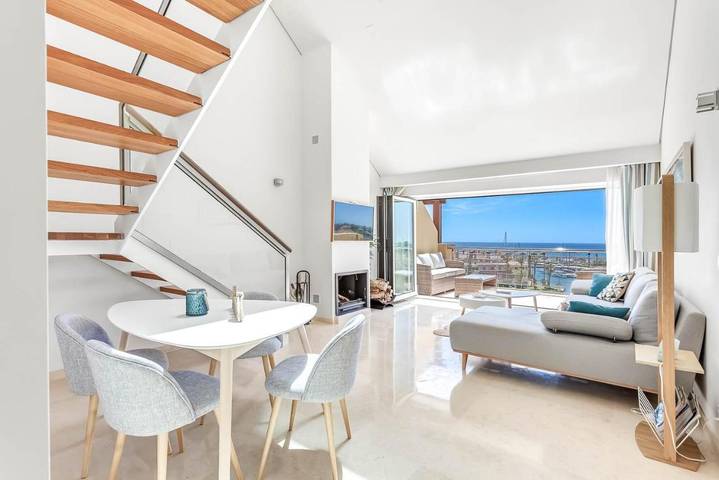 Apartamento de vacaciones para 2 personas, con Balcón y Jacuzzi además de Terraza y Jardín en Sotogrande