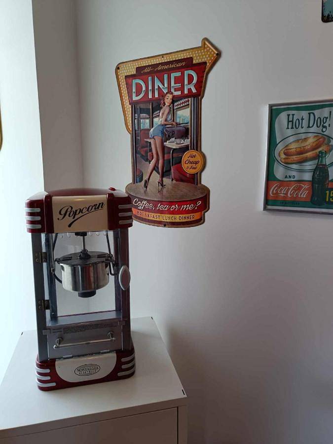 Gite American Diner sur la site The Farm Ouest capacité 7 personnes in Fougeré, Région de La Roche-sur-Yon