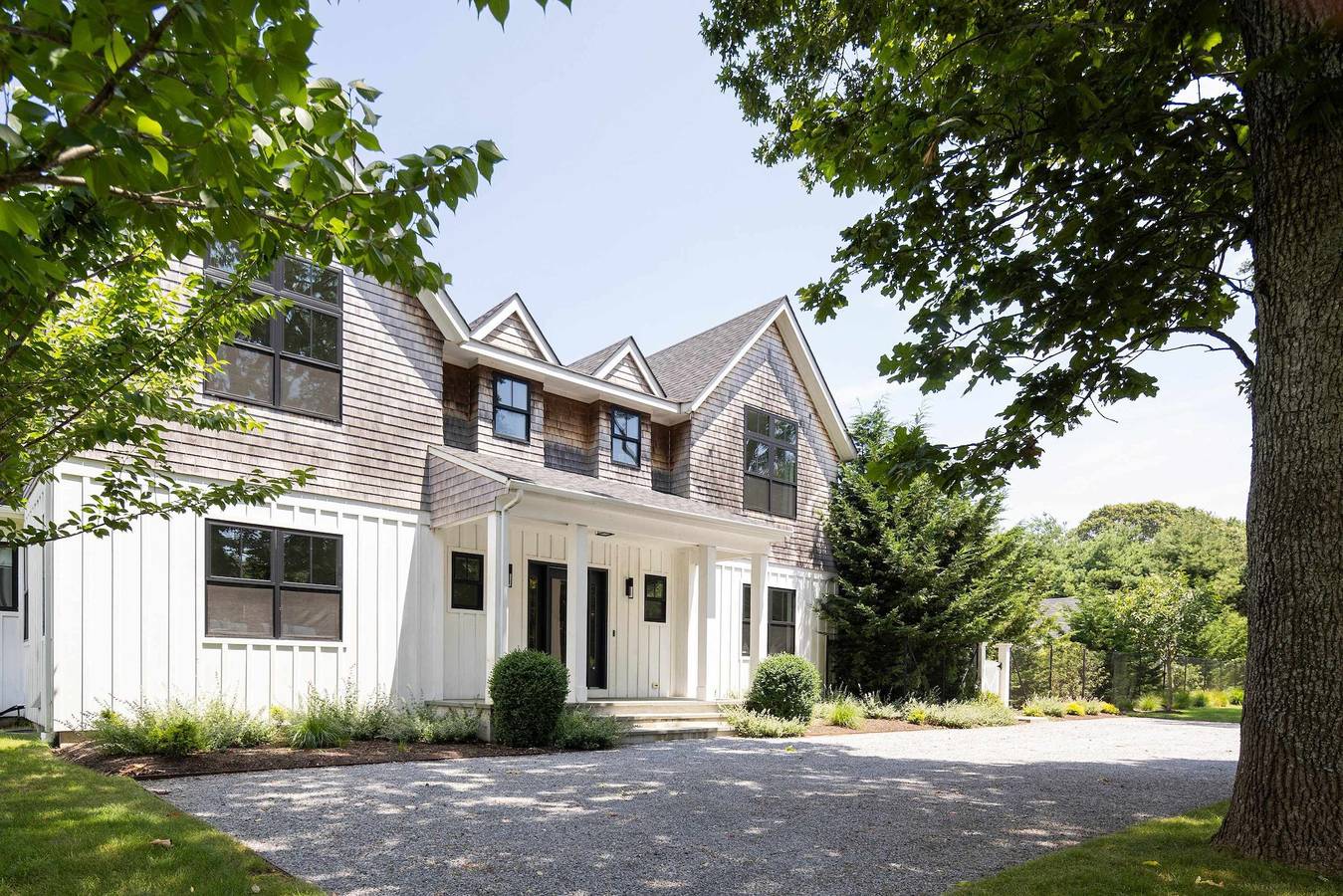 Sandpoint by Rove Travel   Modern 5Br w  Pool in Shelter Island Heights, North Fork
