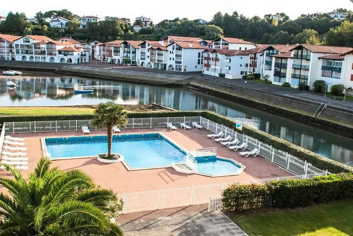 Gîte pour 2 personnes, avec piscine à Urrugne - 2