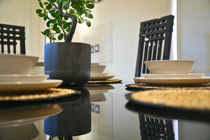 Lovely 3-Bed House in Solihull in Solihull, Birmingham Area