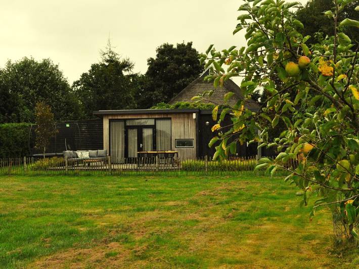 Chalet voor 4 personen, met terras, kindvriendelijk in Friesland