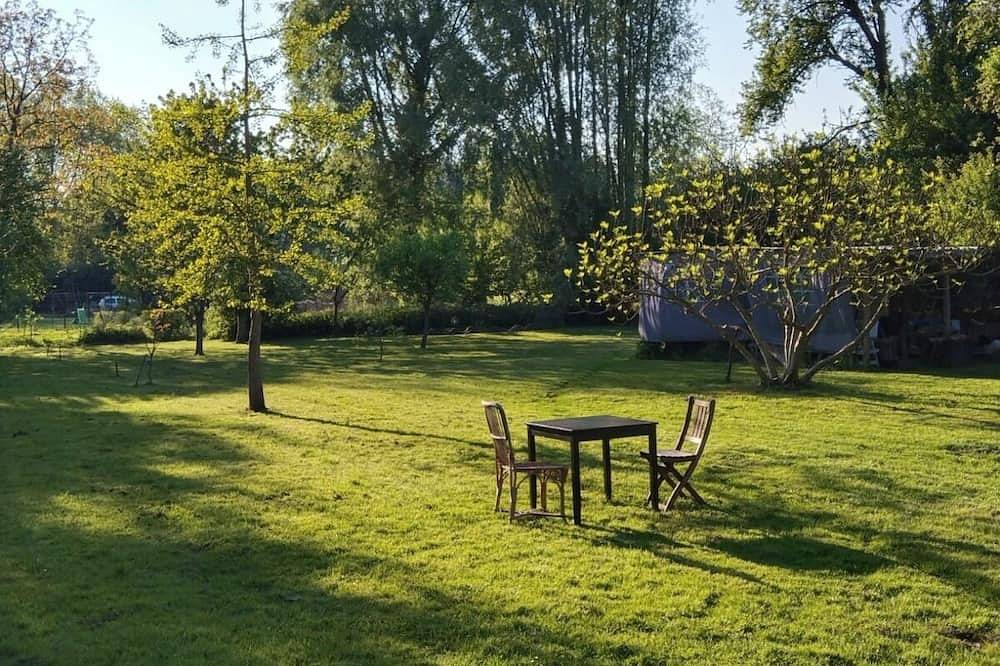 Artists' studio : \"La Villa Saint Ghislain\" : \"Ginko\" Studio in Thivencelle, Valenciennes und Umgebung
