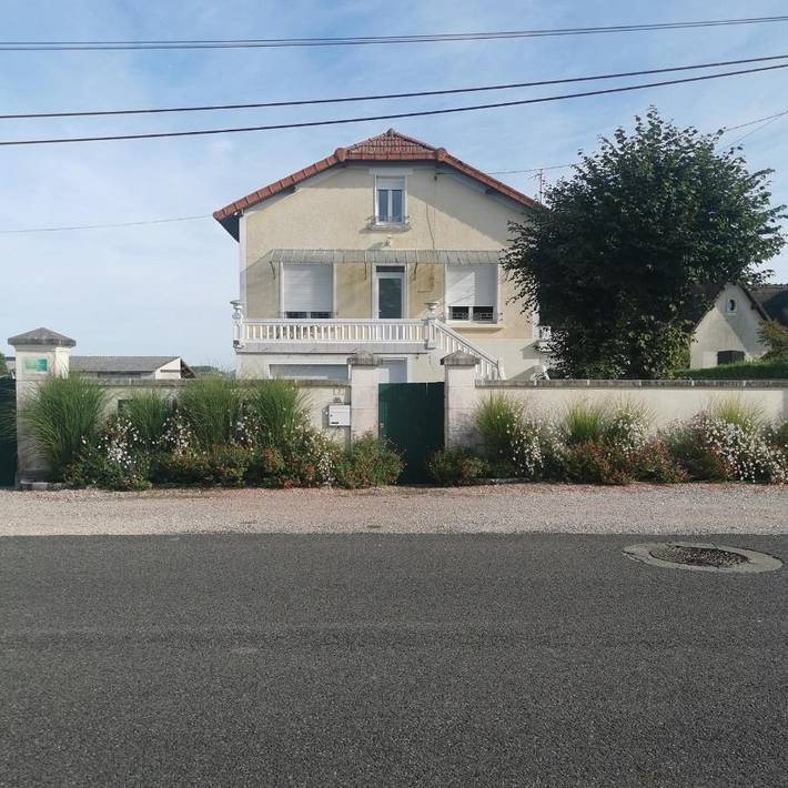 Chambre d’hôte pour 2 personnes, avec Terrasse ainsi que Jardin et Piscine
