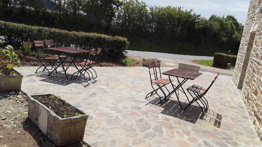 Location de vacances pour 10 personnes, avec jardin à Saint-Maurice-en-Cotentin