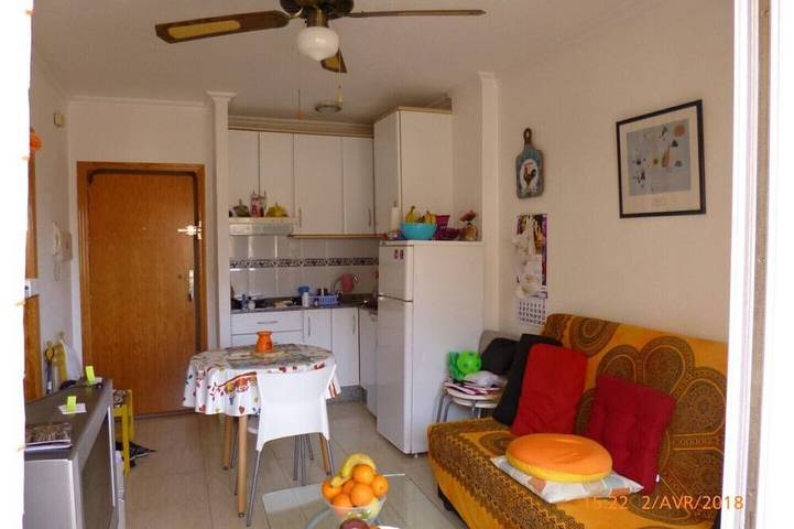 Apartamento de vacaciones para 3 personas, con balcón y piscina - 1