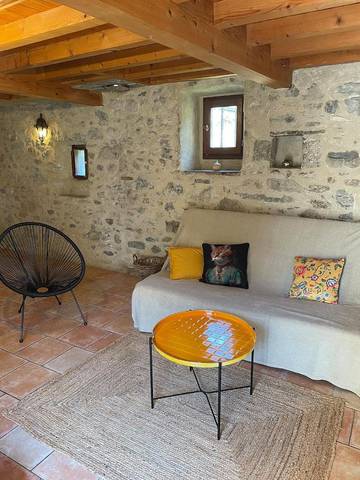 Gîte pour 4 personnes, avec terrasse, animaux acceptés à Aouste-sur-Sye