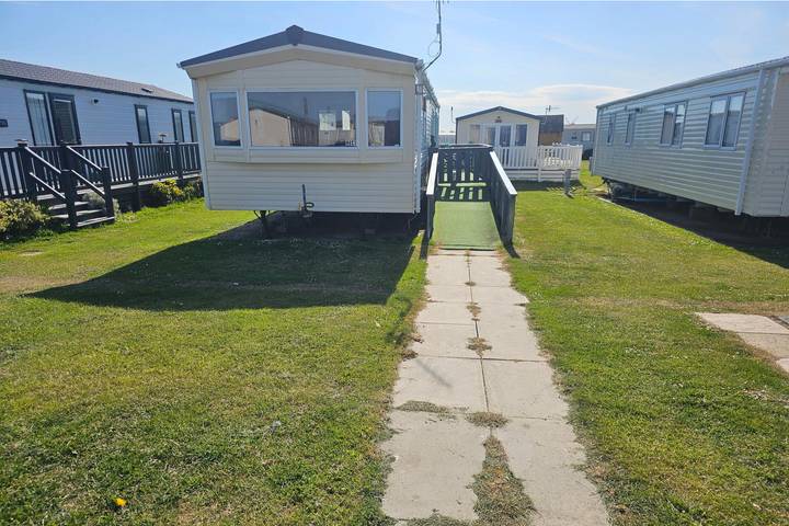 Holiday rental for 7 people, with Balcony and Pool in Selsey