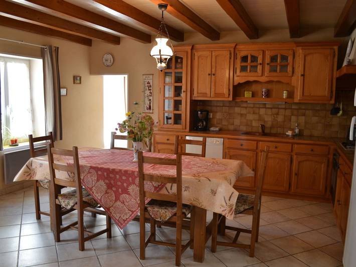 Gîte pour 5 personnes, avec jardin, animaux acceptés dans Saint-Genis-d'Hiersac - 4