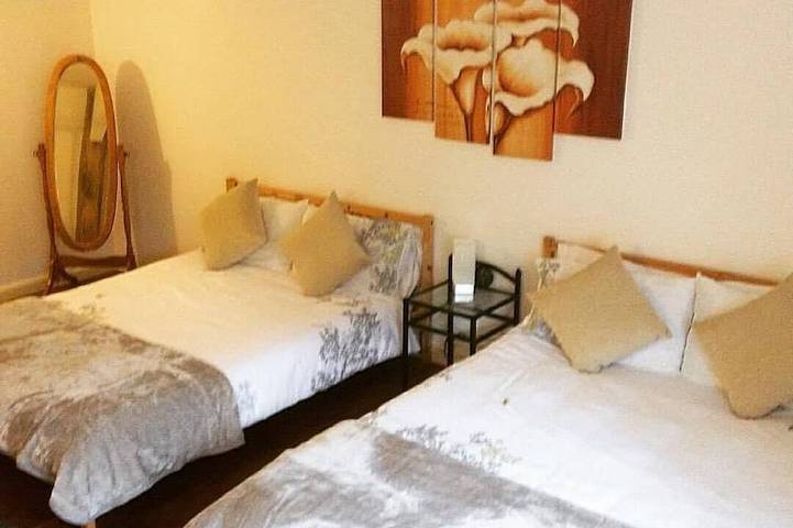 Location de vacances pour 6 personnes, avec balcon et jardin à Plussulien - 4