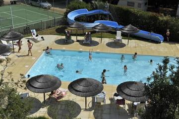 Gîte pour 4 personnes, avec piscine ainsi que jardin et vue à Cargèse