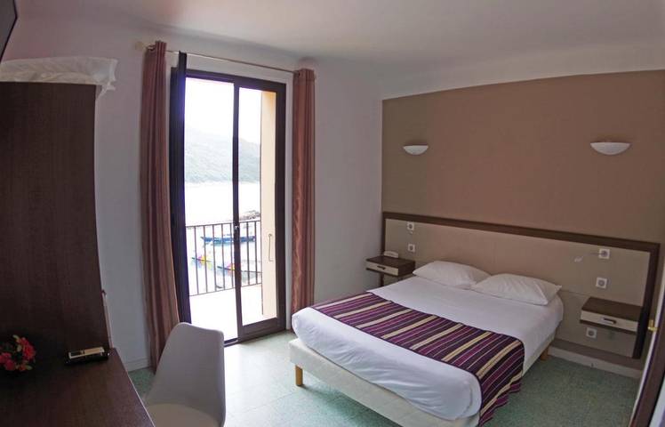 Hôtel pour 3 personnes, avec vue et balcon dans Port De Porto Ota - 4