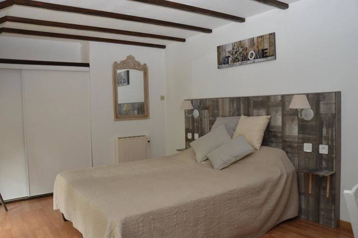 Gîte pour 2 personnes, avec Terrasse ainsi que Jardin et Vue à Clairfayts