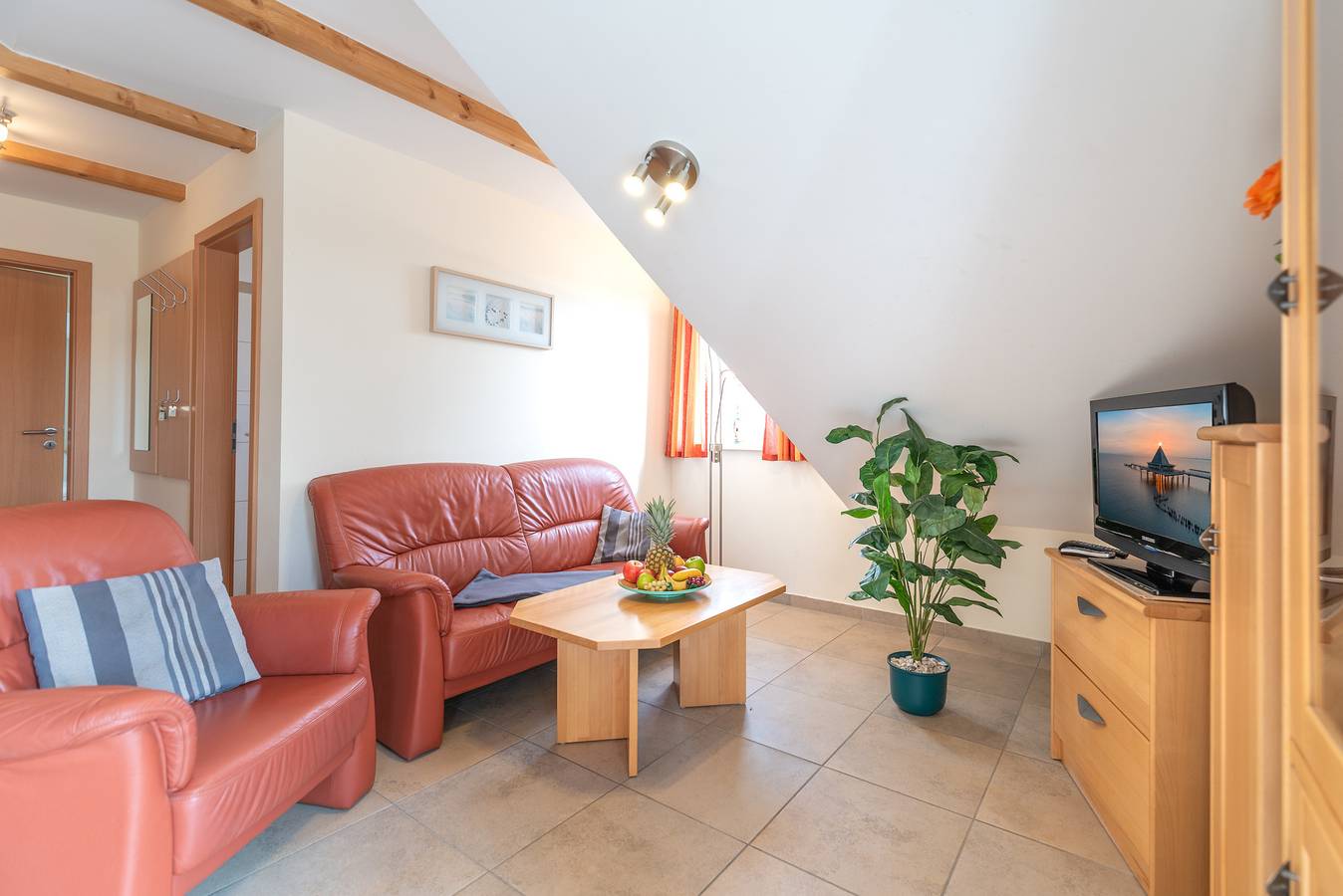 Ganze Ferienwohnung, Bernstein-Villa Dg 3 in Drei Kaiserbäder, Heringsdorf