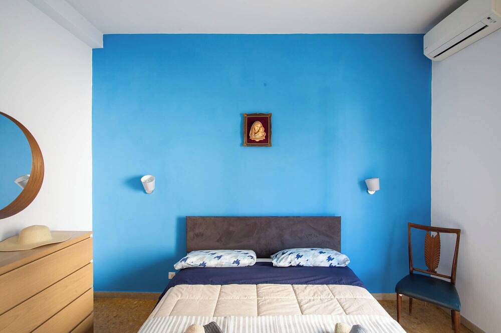 Entire apartment, At Tana's house... in the heart of Gaeta in Gaeta, Latina Province