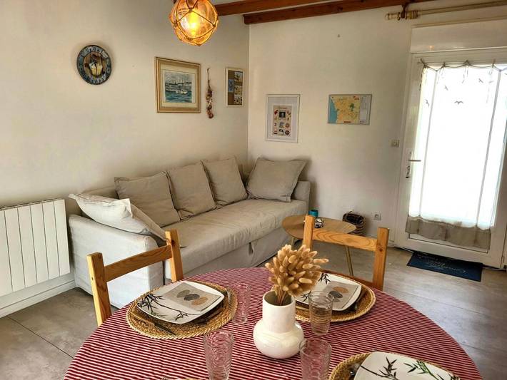 Location de vacances pour 6 personnes, avec jardin, animaux acceptés à Pirou