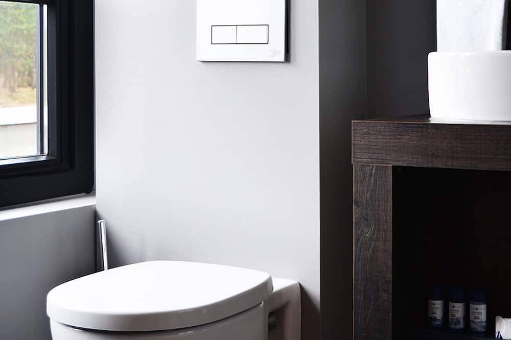 Stylish Haven w/Free Breakfast & Parking | Nature & Beach Vibes, Local Landmarks in Wassenaar, Stadsgewest Haaglanden