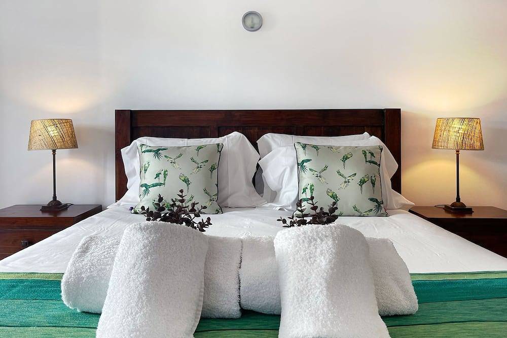 Large Stylish House 5 minutes from Zambujeira do Mar - House 1 in Zambujeira do Mar, Costa Alentejana