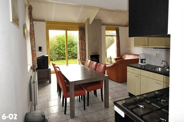 Albatros 6 in Julianadorp aan Zee, Julianadorp