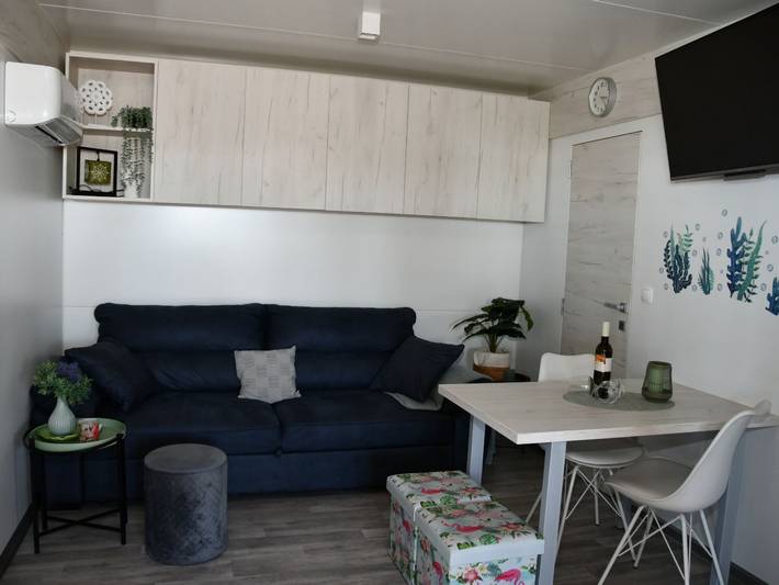 Camping für 6 Personen, mit Terrasse, mit Haustier in Zadar - 2