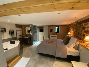 Gîte pour 2 personnes, avec jacuzzi et terrasse à Pfaffenheim