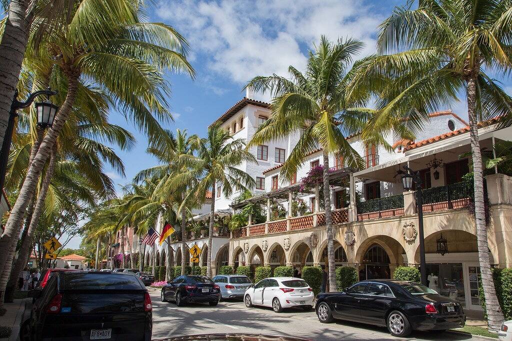 Flamingo Casita - Wander through a Garden Hideaway with Shared Pool in West Palm Beach, Palm Beach County