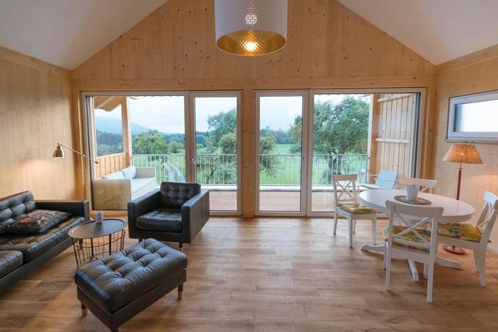 Ferienwohnung für 4 Personen, mit Balkon und Terrasse sowie Garten und Ausblick in Hergensweiler