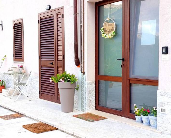 Location de vacances pour 3 personnes, avec jardin ainsi que terrasse et vue, animaux acceptés à Pratola Peligna - 3