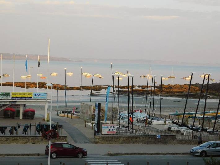 Gîte pour 5 personnes, avec vue ainsi que jardin et piscine dans Plage Trez-Hir - 2