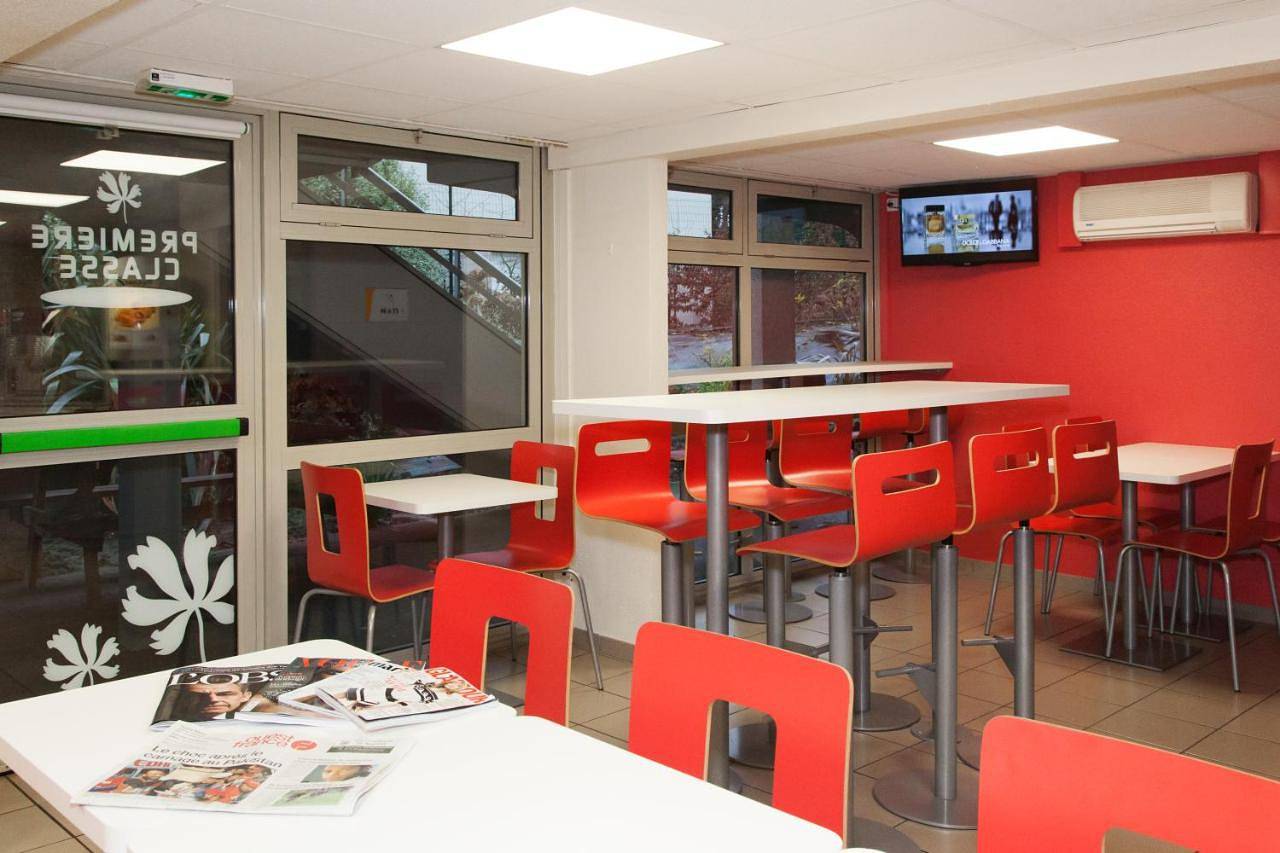 Premiere Classe Saint Malo Chambres Renovees in Saint-Jouan-des-Guérets, Région de Saint-Malo