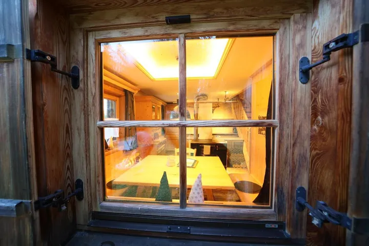 Chalet für 6 Personen, mit Garten und Ausblick, mit Haustier - 1