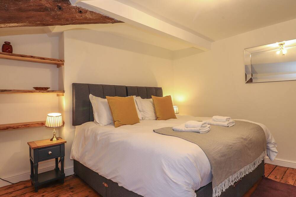 3 Settlebeck Cottages, pet friendly in Sedbergh in Sedbergh, Yorkshire Dales National Park