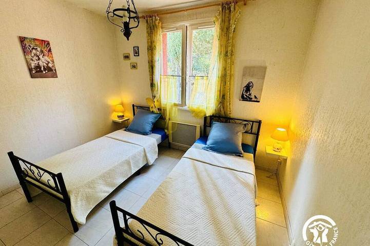 Location de vacances pour 8 personnes, avec jardin et piscine dans Lac de la Cavayère - 3