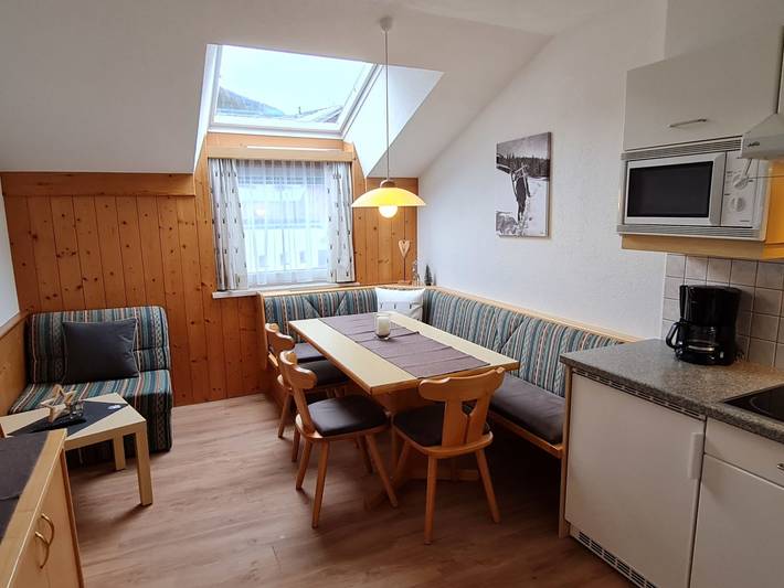 Ferienwohnung für 6 Personen, mit Terrasse und Garten in Tiroler Oberland - 2