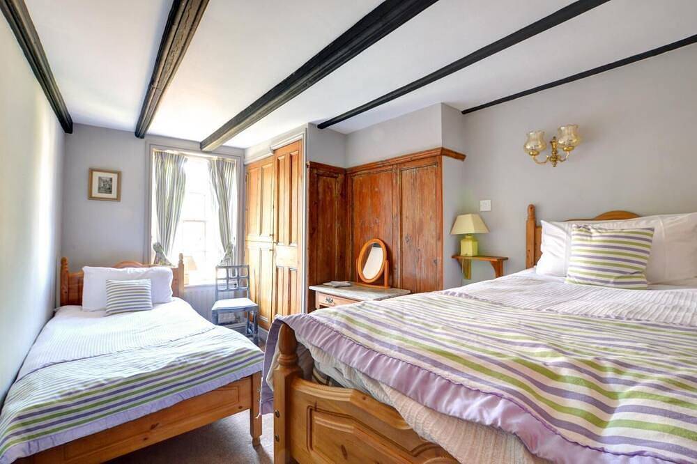 3 Bed in Whitby (oc-r045) in Robin Hood's Bay, North York Moors National Park