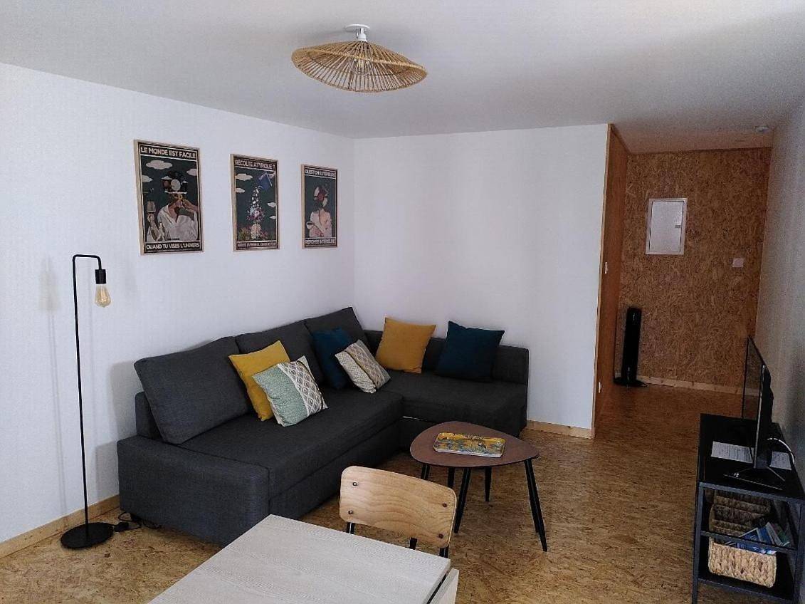 Appartement entier, One-Bedroom Apartment in Saint-François-en-Terre-de-Caux, Région du Havre