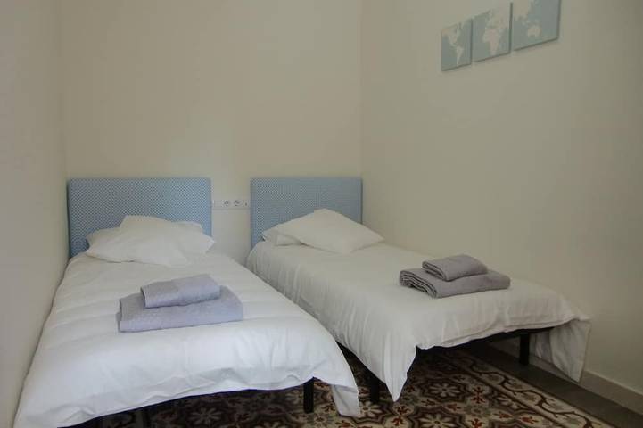 Ganze Wohnung, Girona-Costa Brava: Historisch und Vintage (optionales Parken) in Girona, Gironès