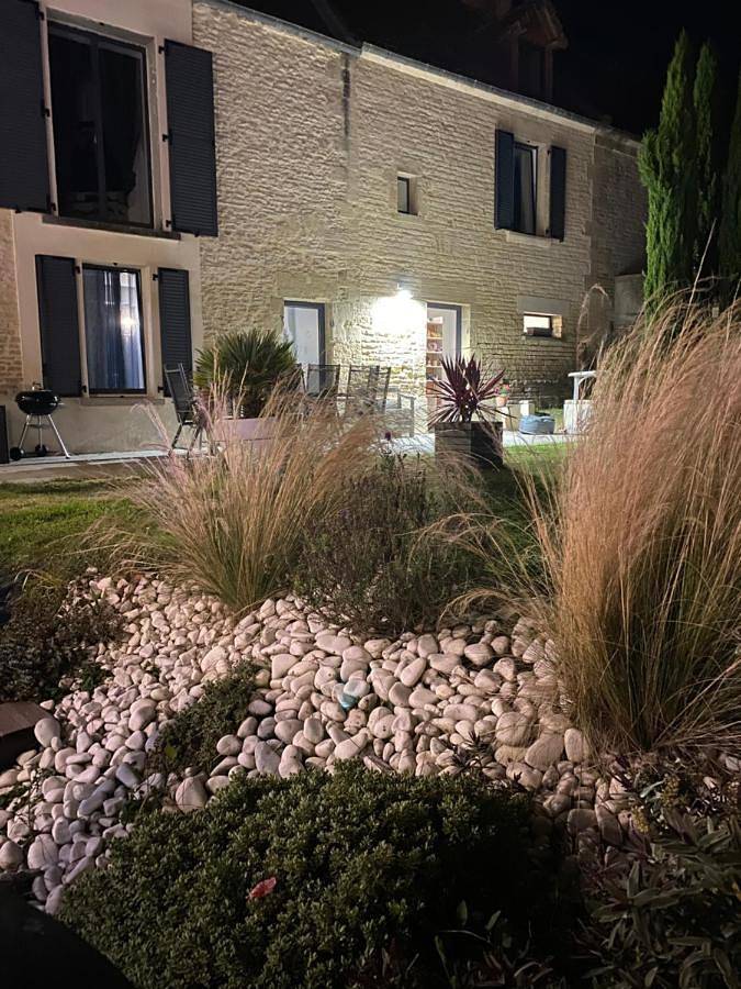 Location de vacances pour 6 personnes, avec vue et jardin, animaux acceptés à Thaon - 4